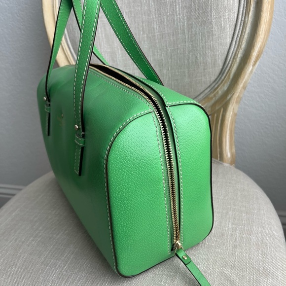 Kate Spade green purse - Picture 2 of 11